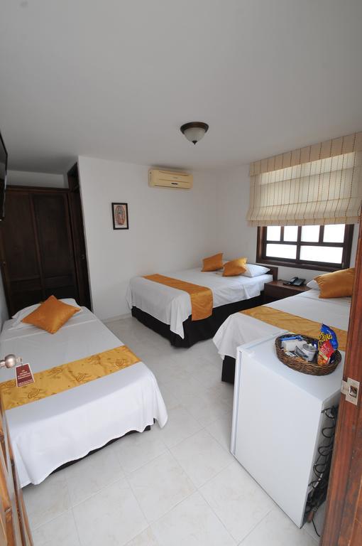 Hotel San Julian Buga Bagian luar foto