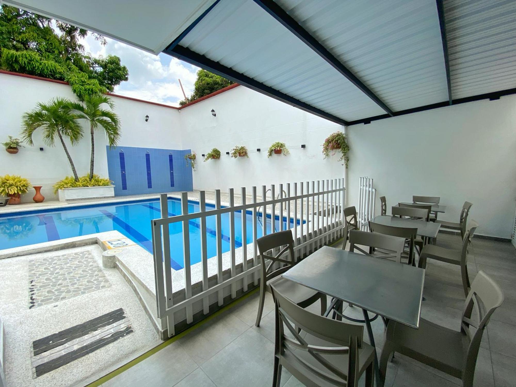 Hotel San Julian Buga Bagian luar foto