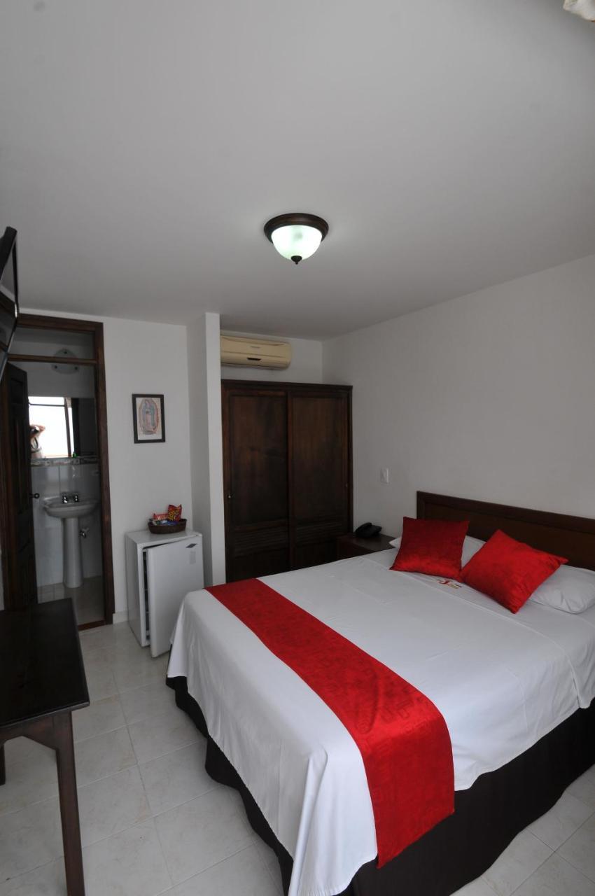 Hotel San Julian Buga Bagian luar foto